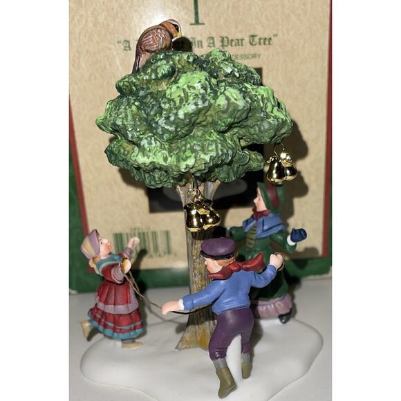 Department 56-12 DAYS-DICKENS Heritage Village #1 Partridge in a Pear Tree - Picture 3 of 7